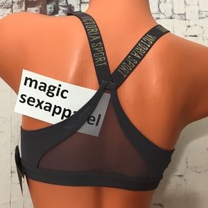 VS 32B 32C LOGO INCREDIBLE SPORTS BRA MESH STRAPS